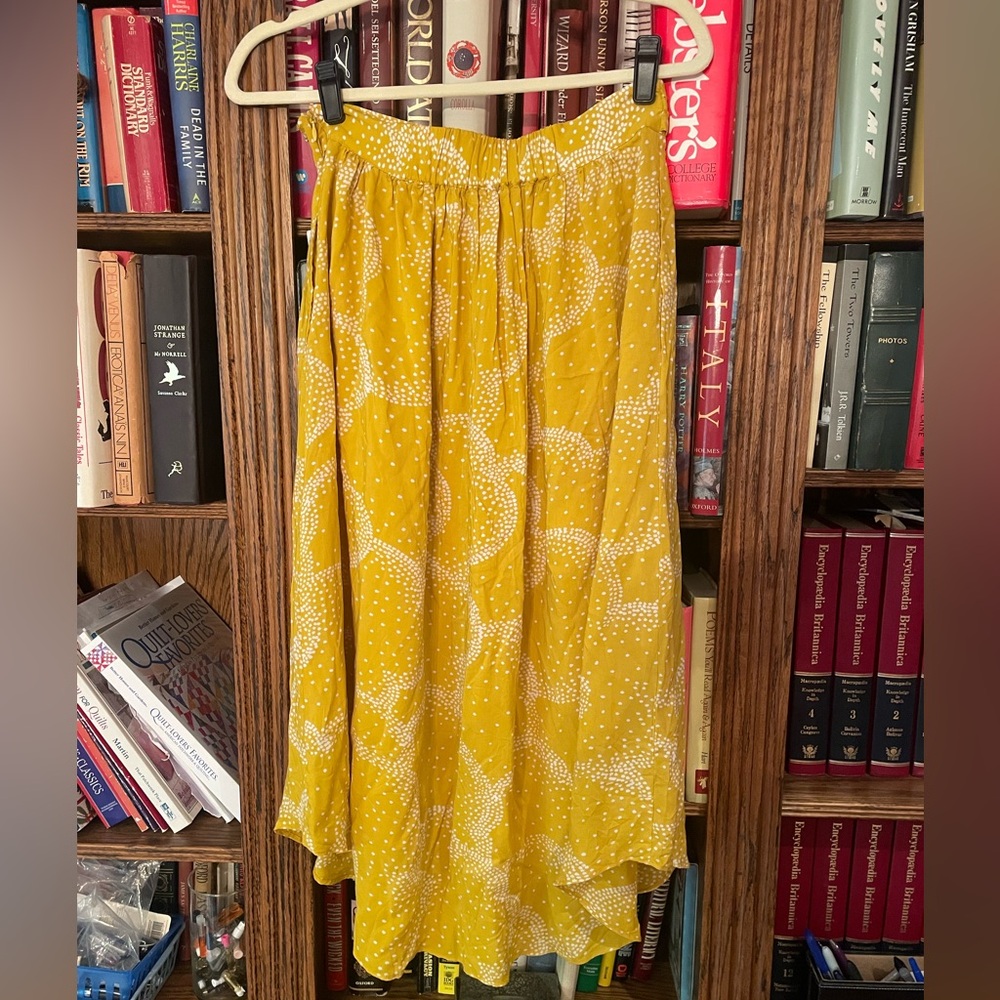 NWT Anthropologie Maeve Chic Yellow Patterned Midi Skirt - Picture 4 of 6